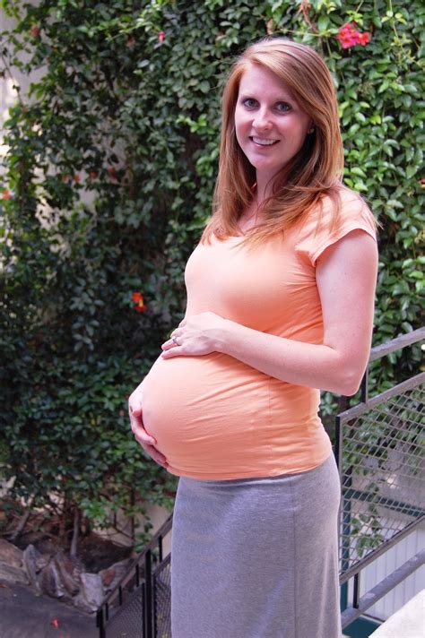 Laugh it up!: 40 Weeks.... and still pregnant