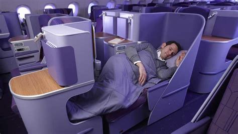 Review: Thai Airways Airbus A380 Royal Silk business class seats - Executive Traveller