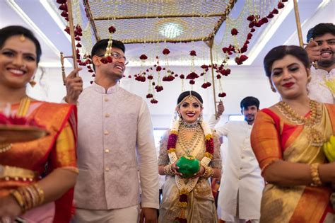 Dreamy Bengaluru Wedding With The Most 'Insta-worthy' Bridal Outfits | WedMeGood