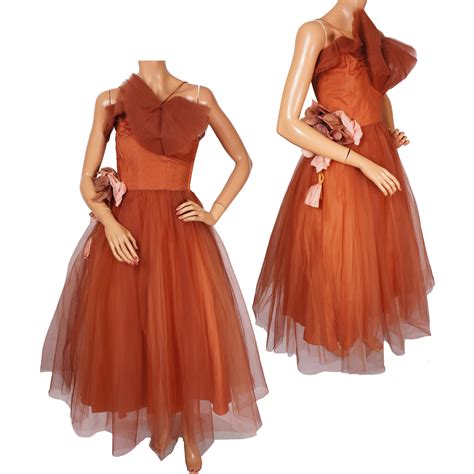 Vintage 1950s Brown Tulle Ball Gown Prom Dress Size Small | Ball gowns, Prom dresses ball gown ...