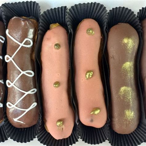 ECLAIR CHOCOLATE FRESHLY BAKED - EACH - French Market