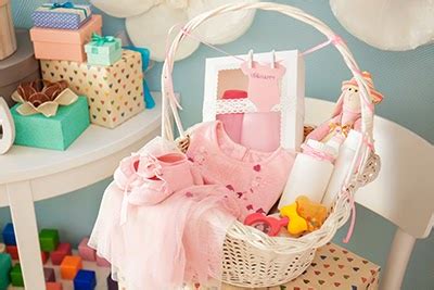 8 Ideas for Baby Shower Gifts for a Girl | SneakPeek®