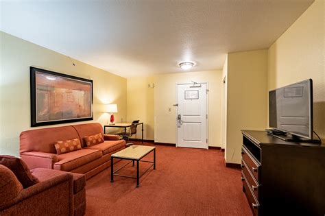 REO Sale | Hotel Vue, Ascend Hotel Collection by Choice Hotels | Natchez, MS - Marketplace