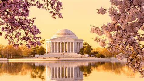 SCHOOL TRIP SPOTLIGHT: The Jefferson Memorial - Nations Classroom