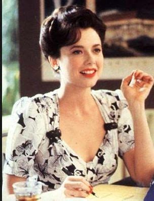 Annette Bening as Virginia Hill in 'Bugsy', 1991. | Annette bening, Beautiful celebrities ...