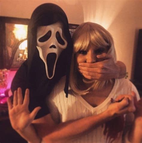 109 Couples Halloween Costumes That Are Simply Fang-Tastic | Horror ...