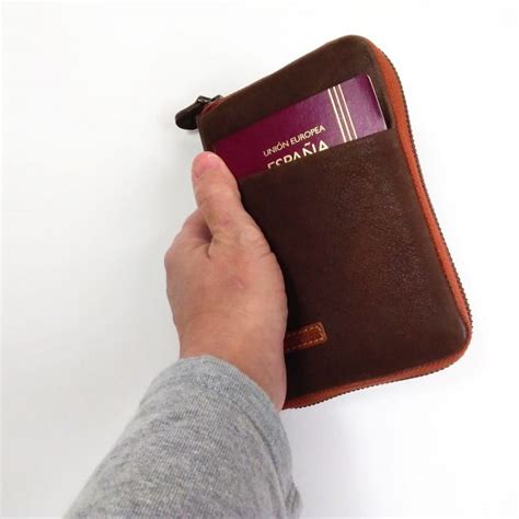 Travel organizer wallet - ASEISMANOS.com