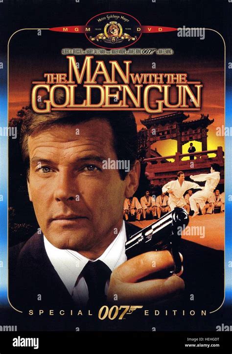 ROGER MOORE POSTER JAMES BOND: THE MAN WITH THE GOLDEN GUN (1974 Stock ...