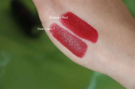 MAC Russian Red & MAC Viva Glam 1 Review + Swatches
