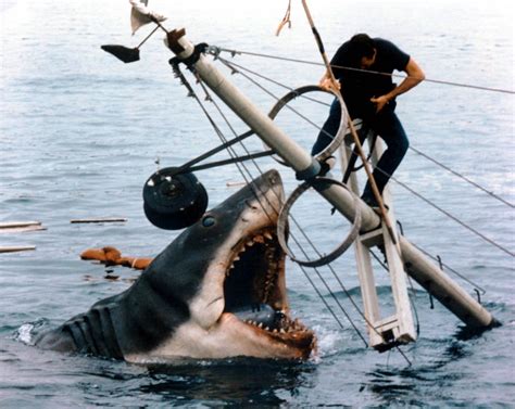 Jaws (1975) [REVIEW] | The Wolfman Cometh