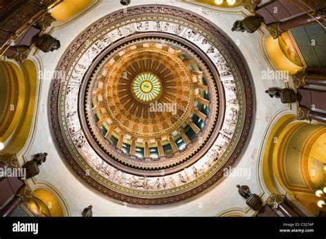 Springfield, Illinois - dome inside of State Capitol Stock Photo - Alamy