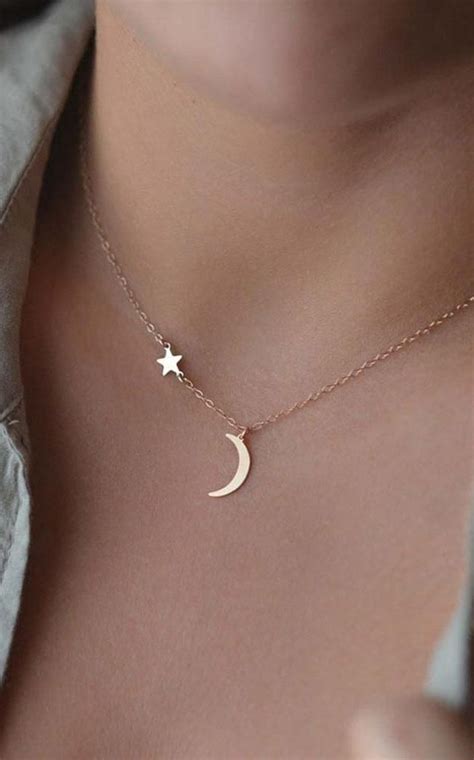 Kaila Modern Moon Pendant Star Floating Necklace in Gold or Silver | Women jewelry, Beautiful ...