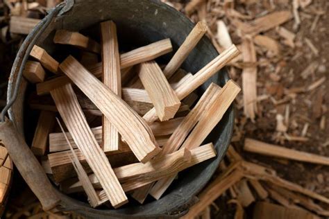 7 of the Best Kindling Splitters for Outdoorsmen - Survival World