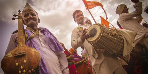 Pandharpur Ashadhi Ekadashi Wari : Jai hari Vitthala, Jai hari Vitthala ...