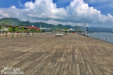 Naga City's Marine Boardwalk: Cebu's Newest Tourist Destination - My Cebu Photo Blog