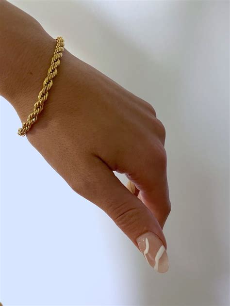 Gold twisted waterproof bracelet – Artofit