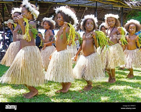 Papua New Guinea Culture High Resolution Stock Photography and Images ...