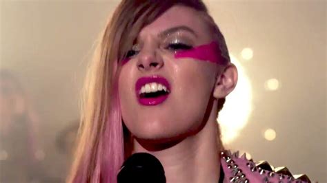 JEM AND THE HOLOGRAMS Trailer (2015) | Jem and the holograms, Gem and ...