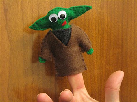 Yoda Finger Puppet | Make: