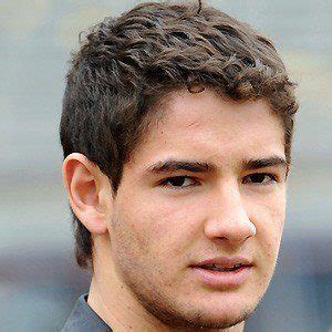 Alexandre Pato (Soccer Player) - Age, Birthday, Bio, Facts, Family, Net ...