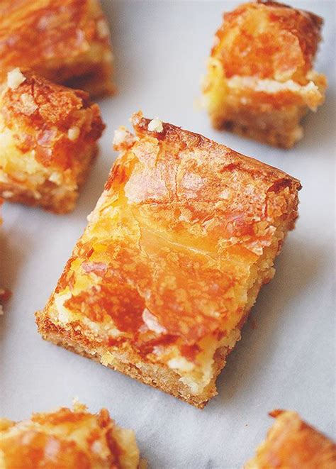 Ooey gooey butter cake - Eva Bakes | Recipe | Ooey gooey butter cake, Gooey butter cake, Butter ...