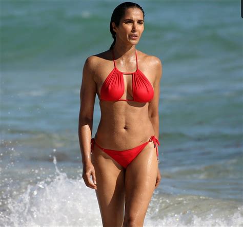 Tulsi Gabbard In Bathing Suit: A Look At Her Empowering Image And ...