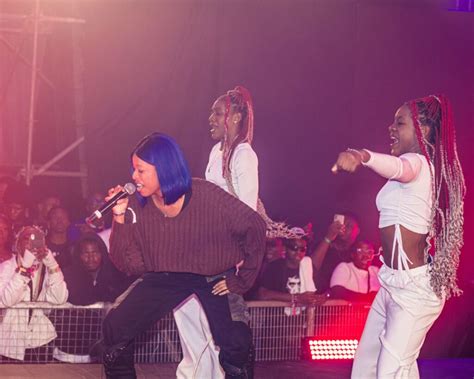 QING MADI MESMERIZES AUDIENCE AT “HOMECOMING” IN LAGOS – BukiHQ Media