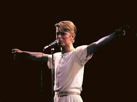 How 'Ashes To Ashes' Put The First Act Of David Bowie's Career To Rest : The Record : NPR