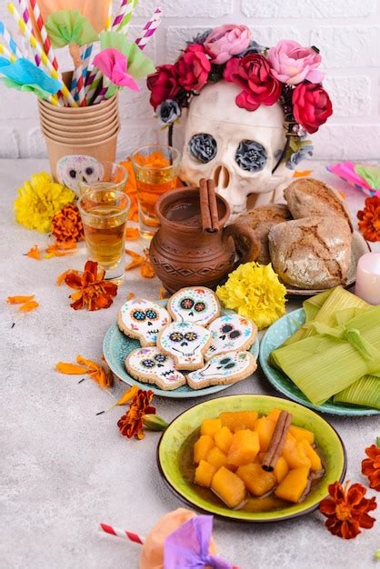 Premium Photo | Traditional day of the dead food