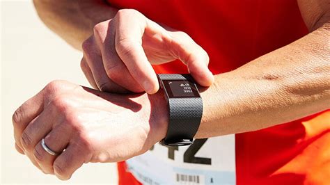 Report Questions Fitbit Heart Rate Monitor Accuracy | PCMag