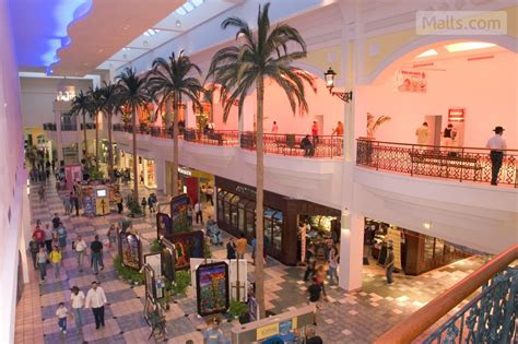 Plaza Las Americas - Super regional mall in San Juan, Puerto Rico ...