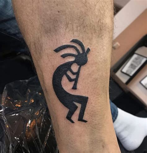 Kokopelli Tattoos Explained: Origins, Meanings & Tattoo Designs