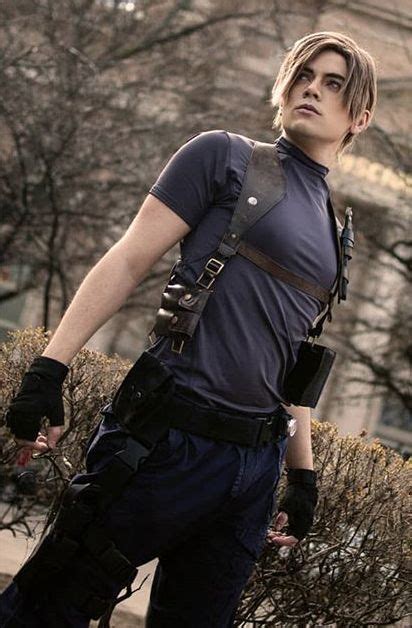 Pin by Ghost on Leon s kennedy | Resident evil leon, Resident evil, Resident evil cosplay