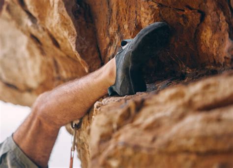 Critical Equipment Needed for Bouldering | Super Sherpas