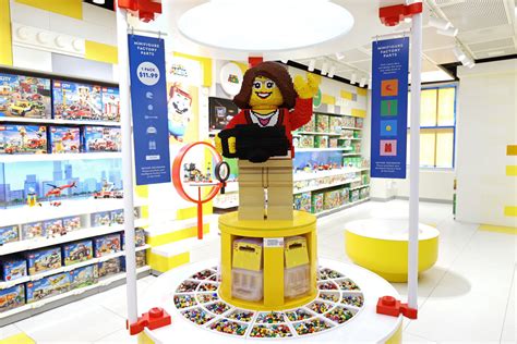 LEGO flagship store on Fifth Avenue in New York City opens with Brick Lab [Update] - World Today ...