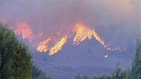 Idaho Wildfires: Thousands Are Evacuated | US News | Sky News