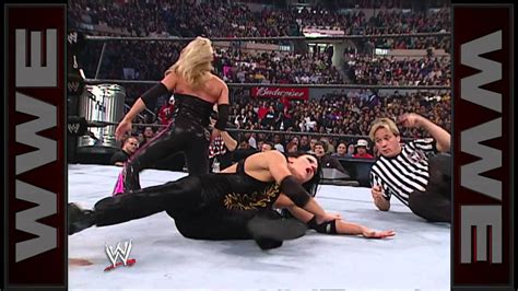 Trish Stratus vs. Victoria - Women's Championship Hardcore Match: Survivor Series 2002 - YouTube