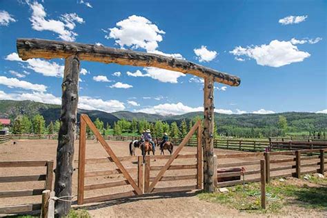 Colorado Luxury Ranch Resort | Vista Verde Ranch Learn More