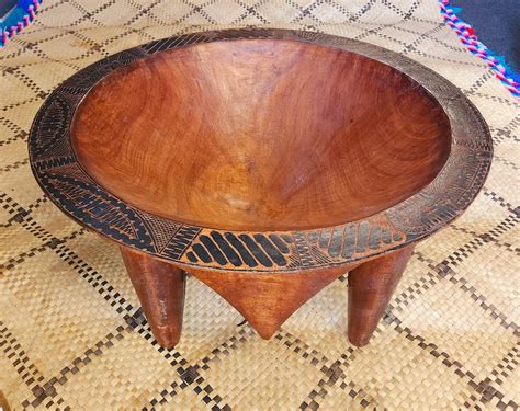 27 Inch Top Carved Tanoa / Kava Bowl - Benai Farms