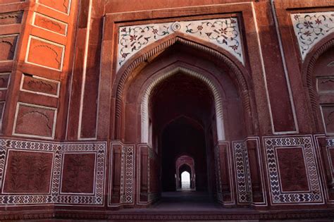 Stone Inlay and Carving: At the Taj Mahal — Google Arts & Culture