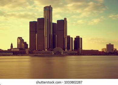 Beautiful City Skyline Detroit City Photos Stock Photo 1034524741 ...