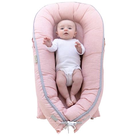 Best Baby Loungers of 2023: Top 10 Reviews - Family Smart Guide