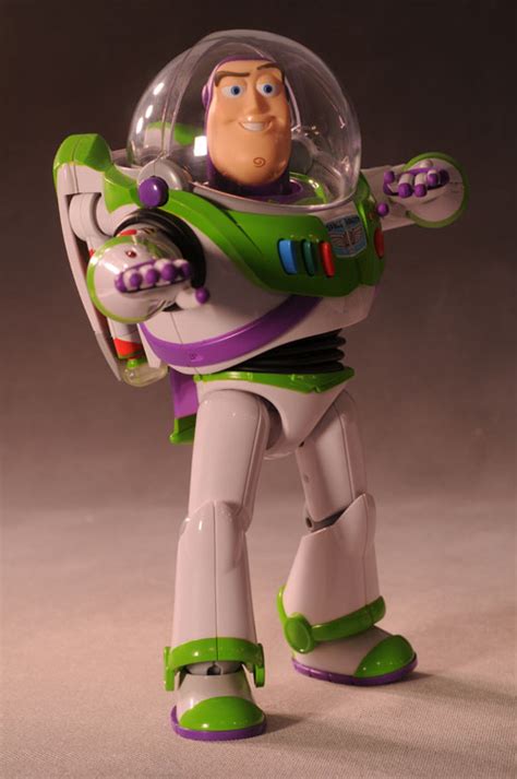 Review and photos of Thnkway Toy Story Collection Buzz Lightyear action figure