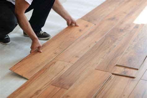 DIY Laminate Floor Installation - Extreme How To