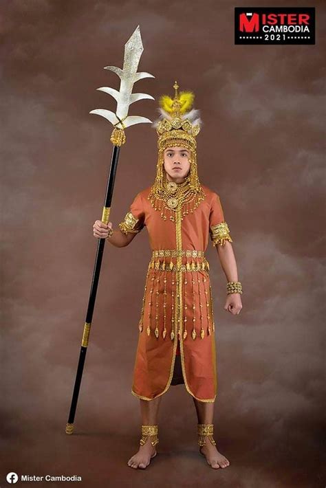 Khmer Empire, Warrior Costume, Angkor, Traditional Dresses, Cambodia, Samurai Gear, Martial ...