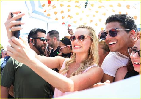 Photo: margot robbie will smith suicide squad block party 05 | Photo 3717526 | Just Jared ...