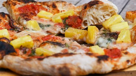 Recipes for Hawaiian Pizza and Pineapple Anchovy Pizza Recipes