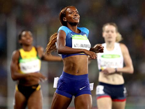 Rio 2016: Dalilah Muhammad Wins Gold in 400-Meter Hurdles : People.com