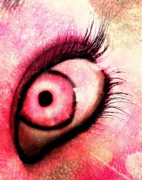 Pink Eye by AMPhotographs on DeviantArt