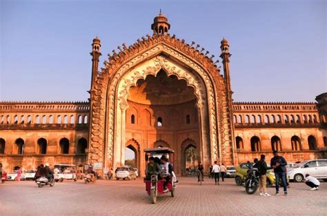 Rumi darwaza - Best spot with Historical significance in Lucknow